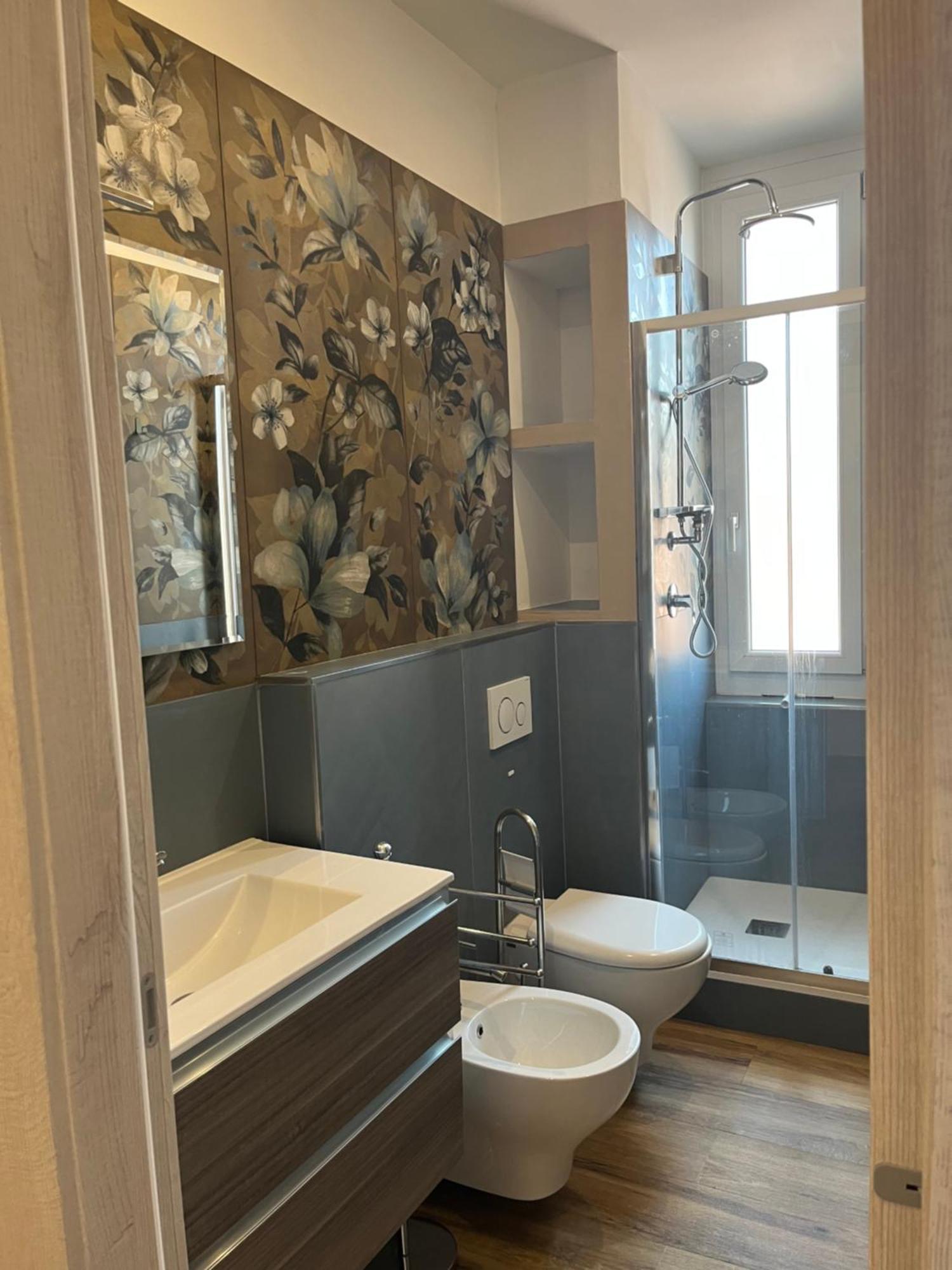 Orizzonte 5 Terre - Via Napoli 85, Stazione Centrale - Centro Storico Ла-Спеція Екстер'єр фото